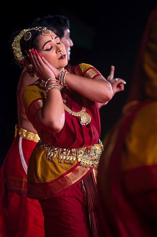 Madhavapeddi Murthy Group (Kuchipudi) (Mamallapuram Dance Festival 2012 - Kuchipudi i nie tylko)